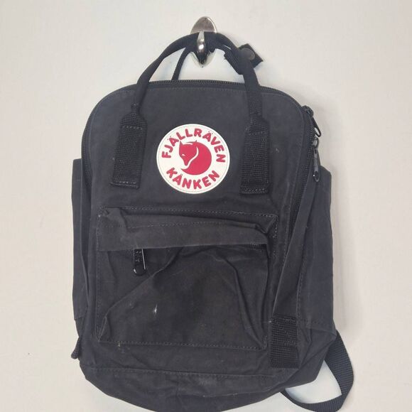 Fajallraven back pack main image 4